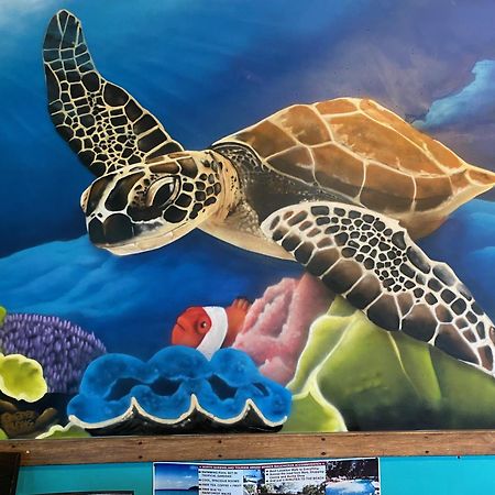 Backpackers By The Bay Hostel Еърли Бийч Екстериор снимка